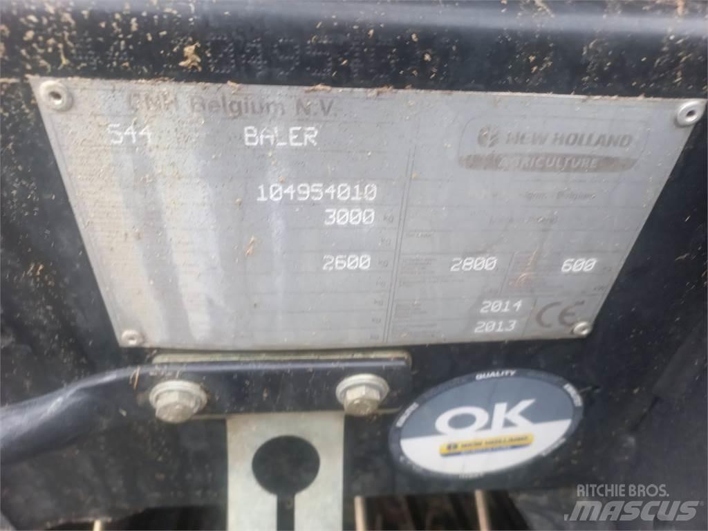 New Holland BR 6090 Rituļu preses