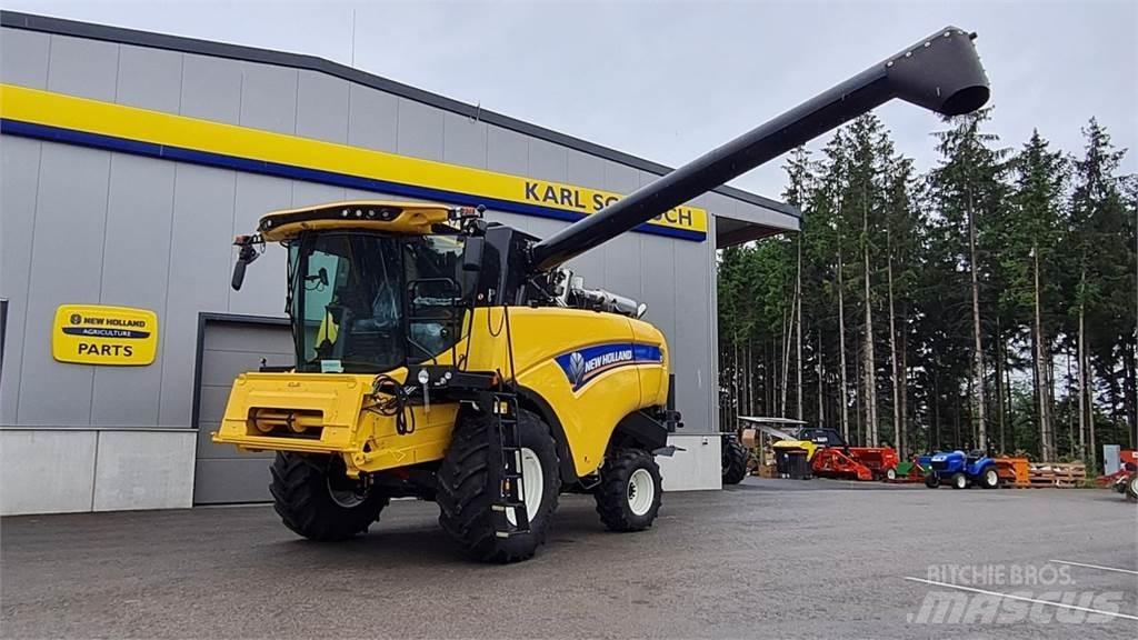 New Holland CX 5.80 Ražas novākšanas kombaini