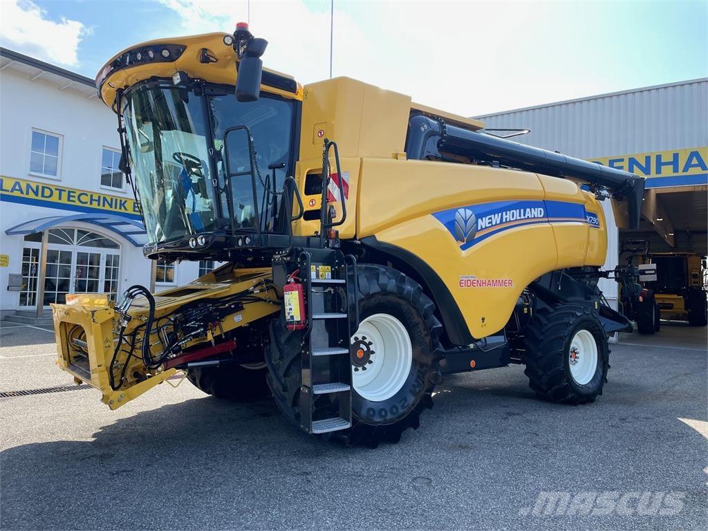 New Holland CX 7.90 Ražas novākšanas kombaini