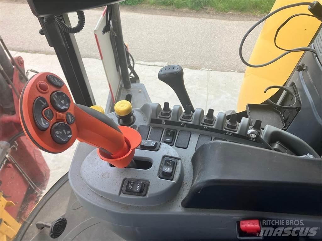 New Holland CX5080 Ražas novākšanas kombaini