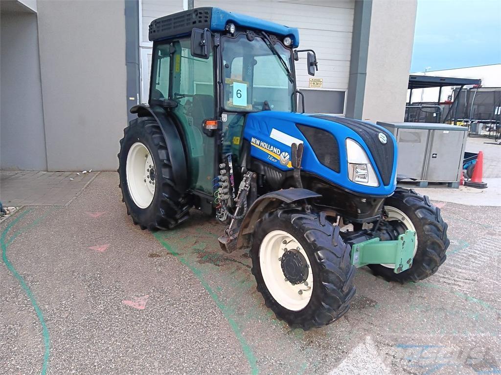 New Holland T4.90 F Traktori