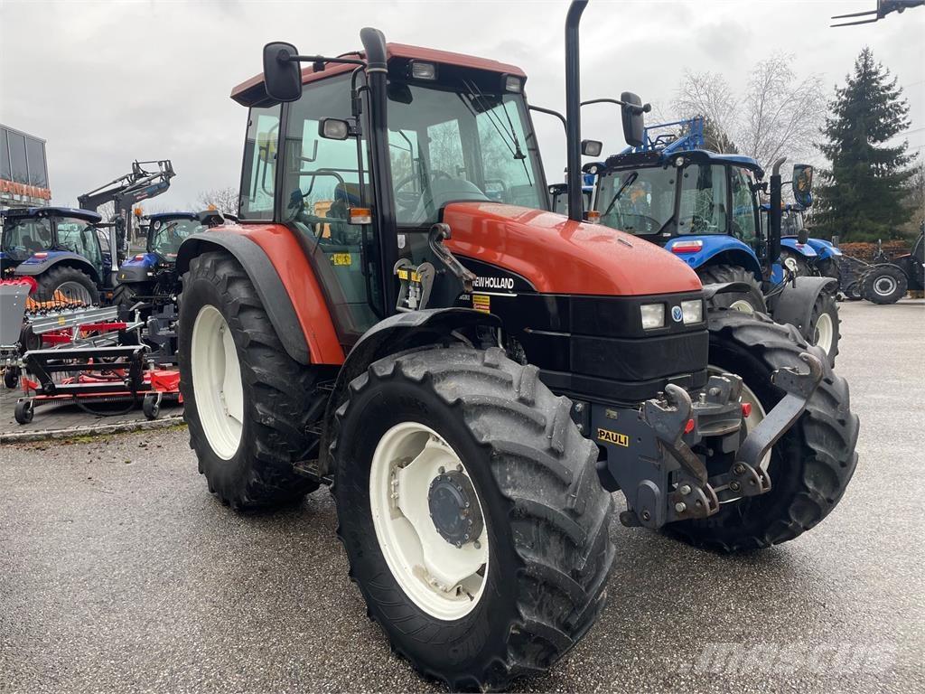 New Holland TS110 Traktori