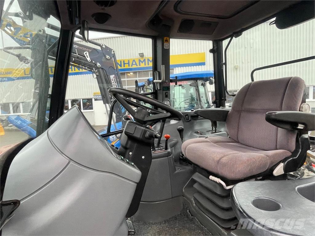 New Holland TS110 Traktori