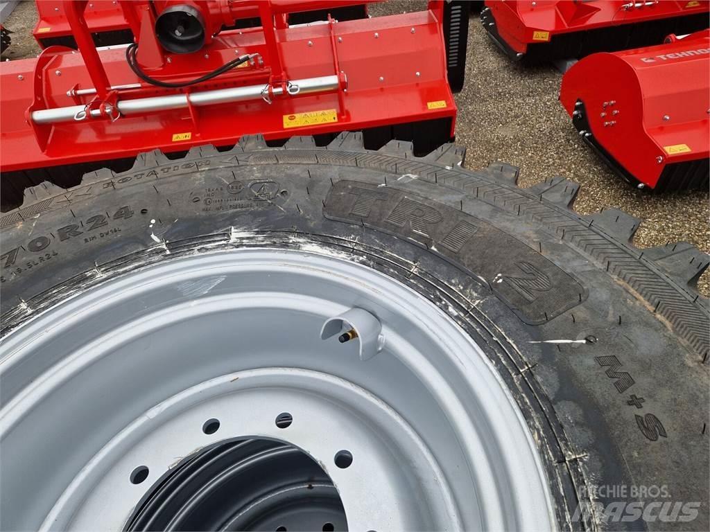 Nokian TRI 2 Riepas, riteņi un diski