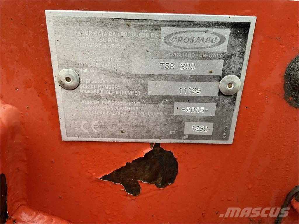 Omarv TSR 300 Pļaujmašīnas/pašgājēji