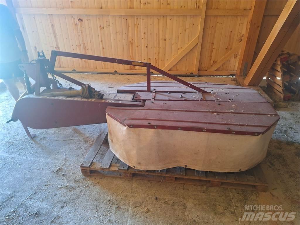 Pöttinger TM 145 Pļaujmašīnas