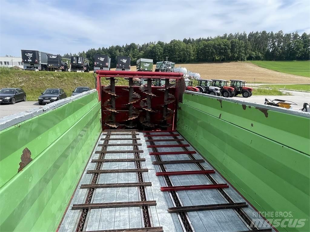 Strautmann MS 801 Mēslojuma izkliedētājs