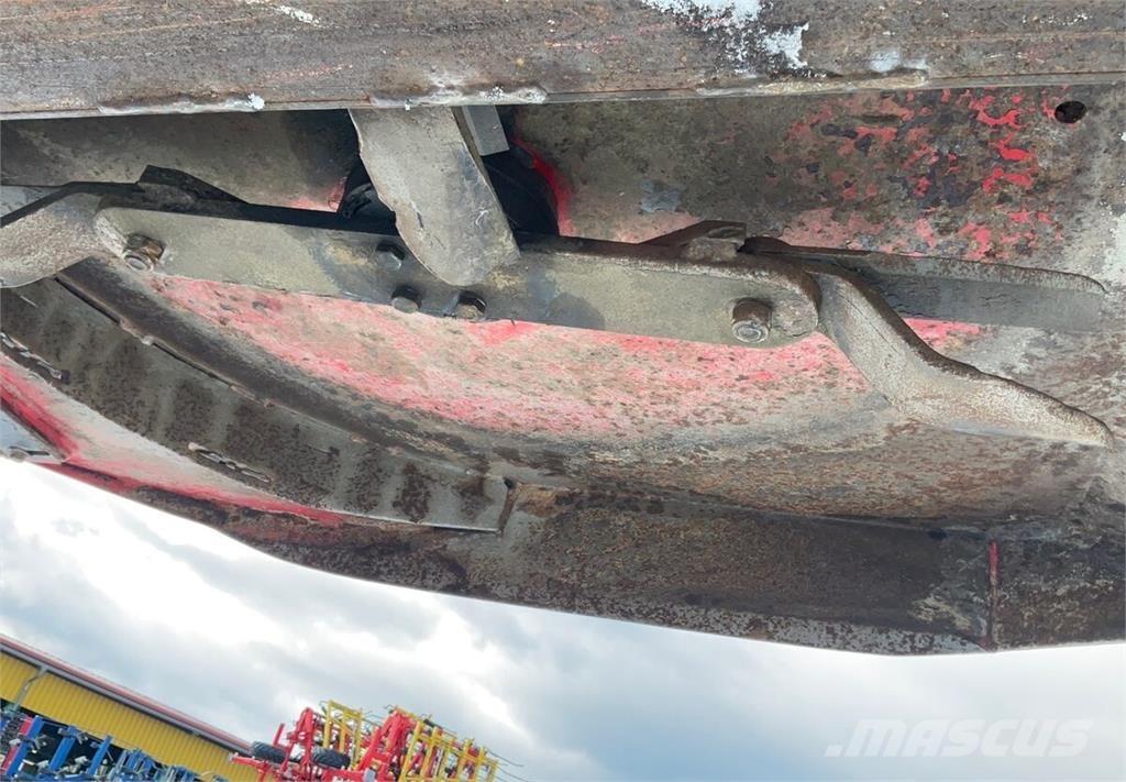 Tehnos MTV3 Pļaujmašīnas/pašgājēji