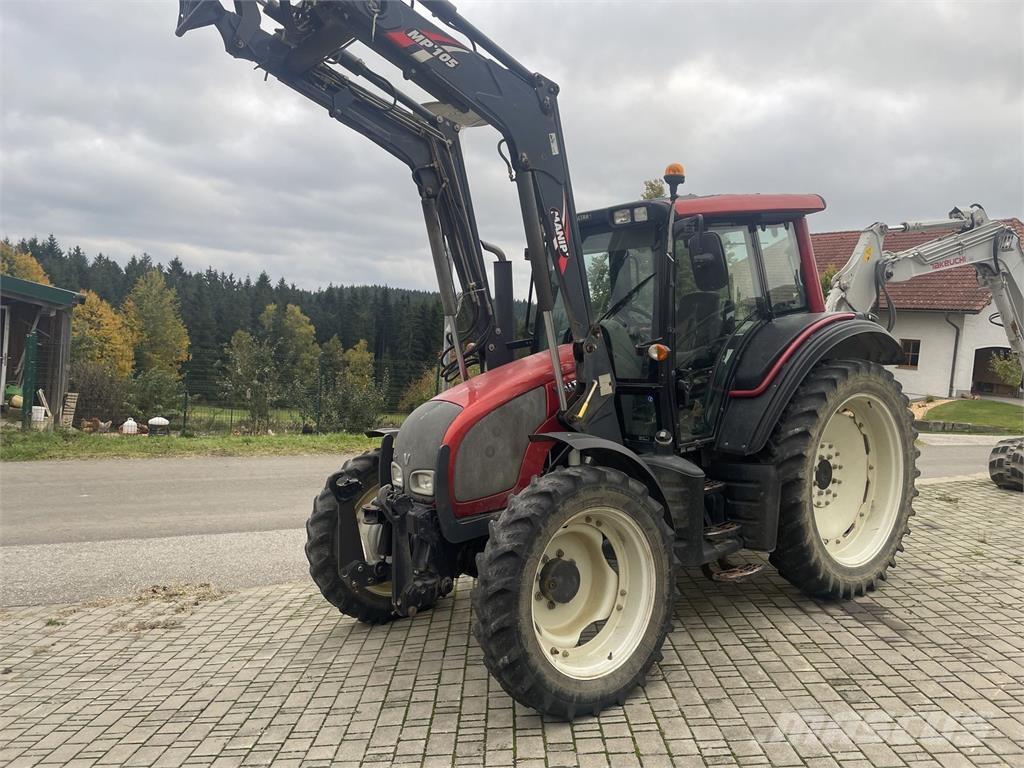 Valtra N 92 H Traktori