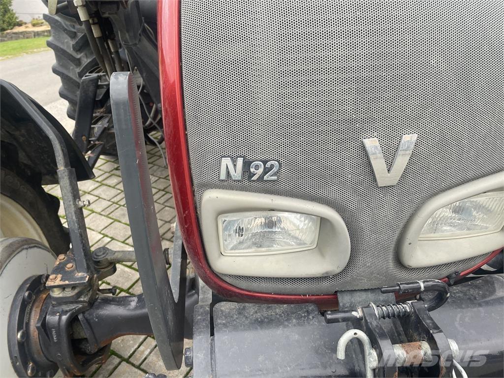 Valtra N 92 H Traktori