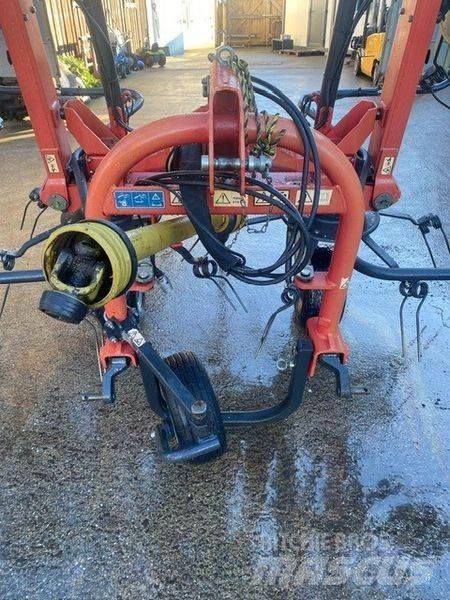 Vicon Fanex 903 Grābekļi un siena ārdītāji