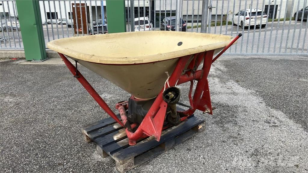 Vicon PS 603 Cita mēslošanas tehnika