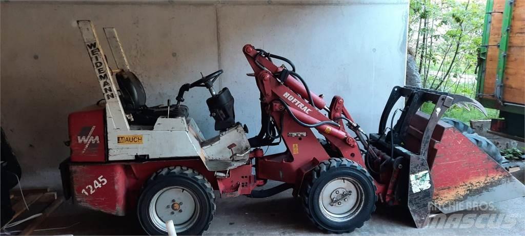 Weidemann 1245 Frontālie iekrāvēji un ekskavatori