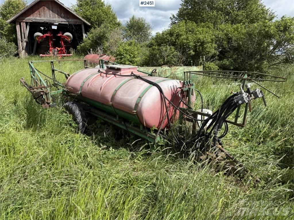 Moteska 2000liter Vīnogu miglotāji