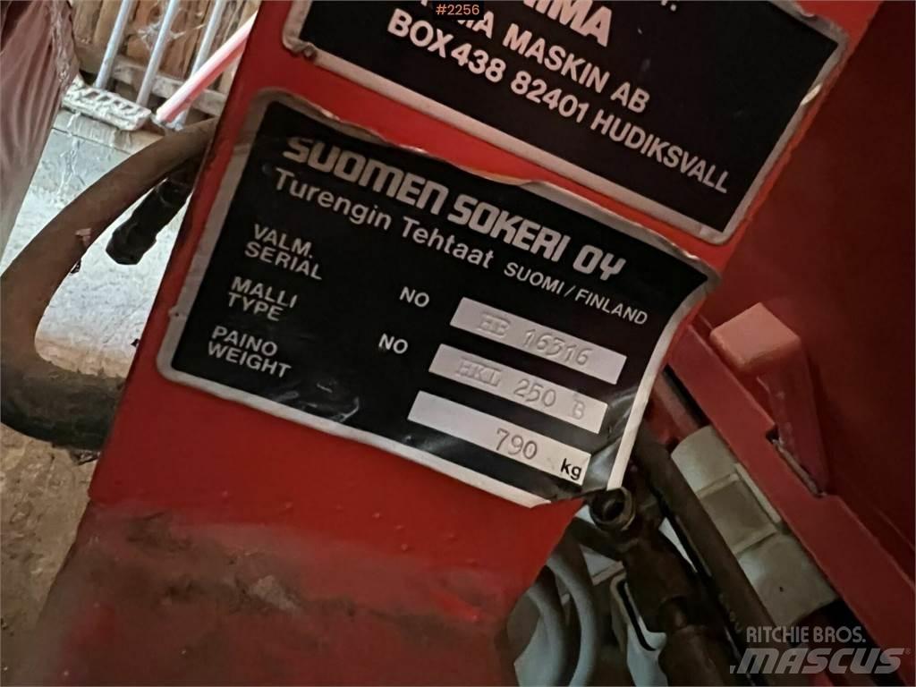 Tume HKL 250B Cits lopbarības novācēju, kombainu aprīkojums