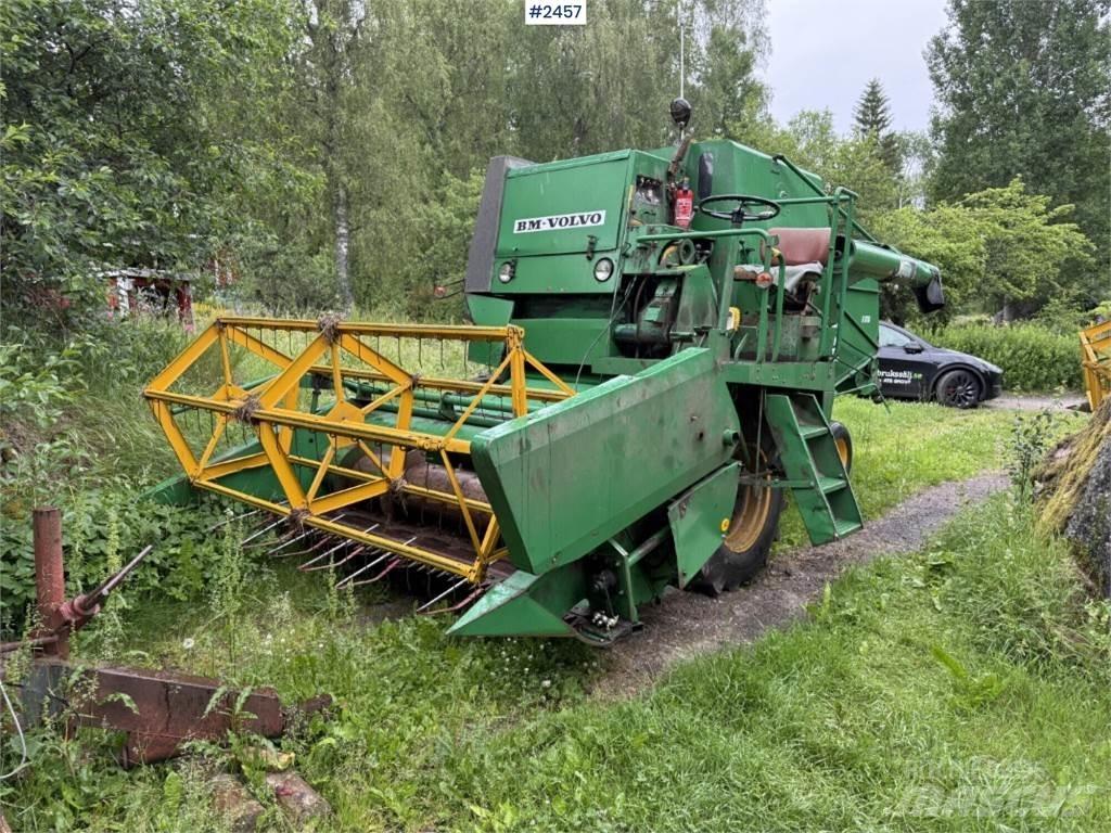 Volvo BM S830 Ražas novākšanas kombaini