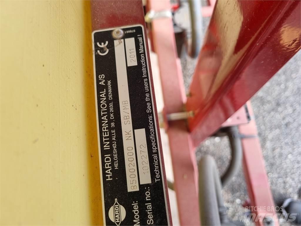 Hardi 800 Piekabināmie smidzinātāji(miglotāji)