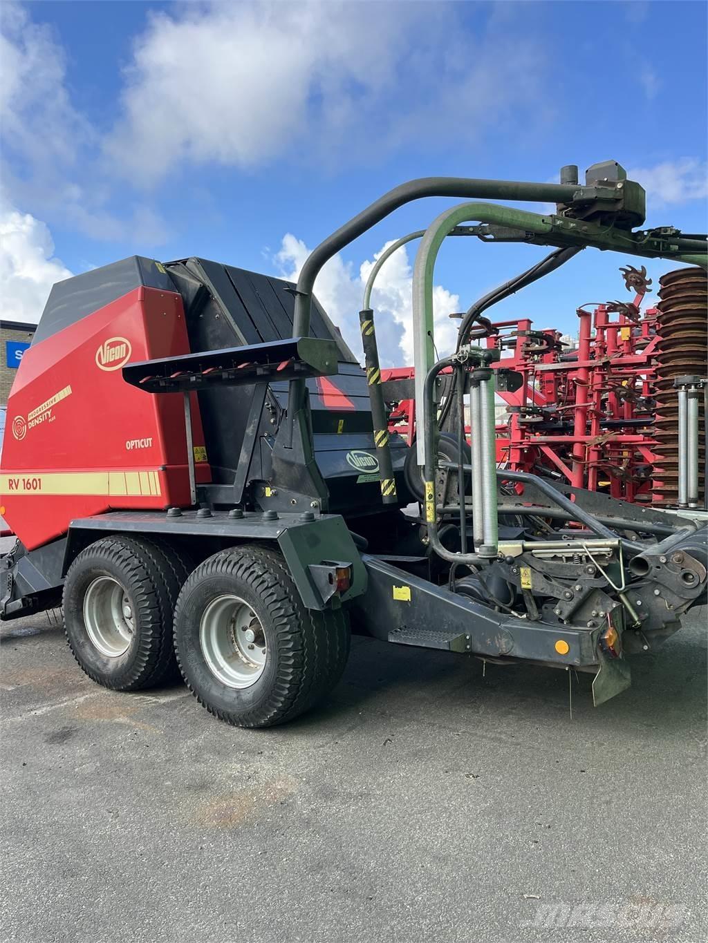 Vicon RV 1601 Rituļu preses