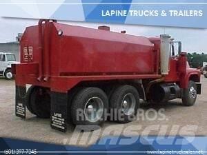 Mack R690ST Ūdens mašīnas