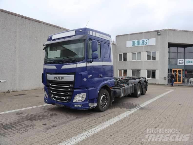 DAF XF 510 FAN EURO 6 Kabeļu pacēlājs nomontējamām kravas mašīnām