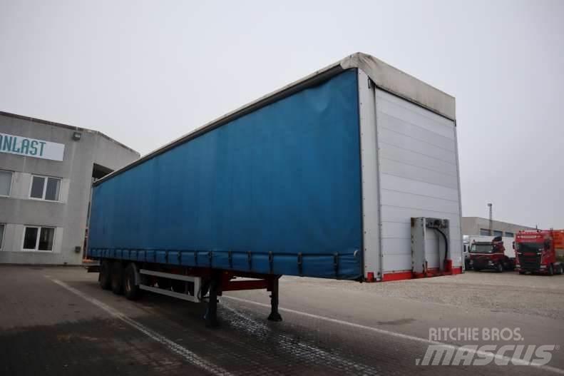 Kel-Berg Gardintrailer Tents puspiekabes