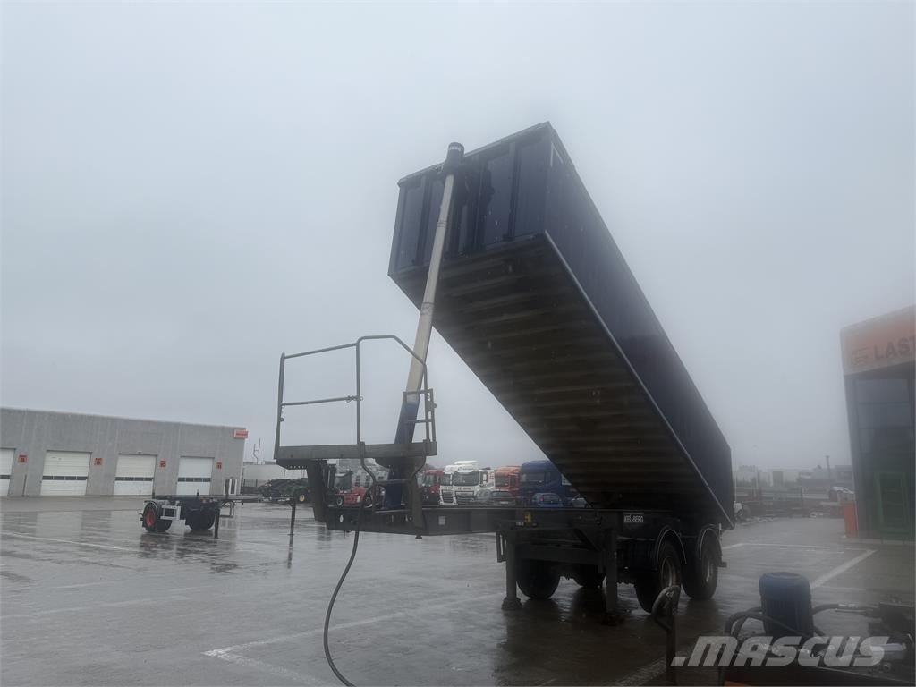 Kel-Berg T219V 23 m³ Piekabes pašizgāzēji