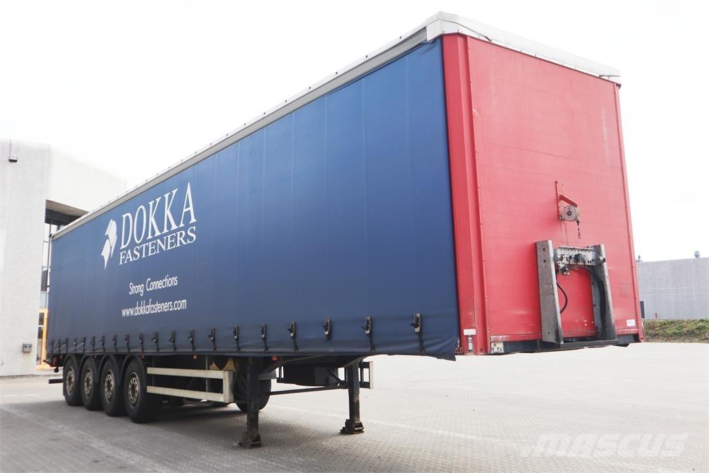 KLC Trailer 34 pl. Tents puspiekabes