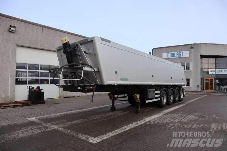 Trailerpartner 38 m³ Piekabes pašizgāzēji