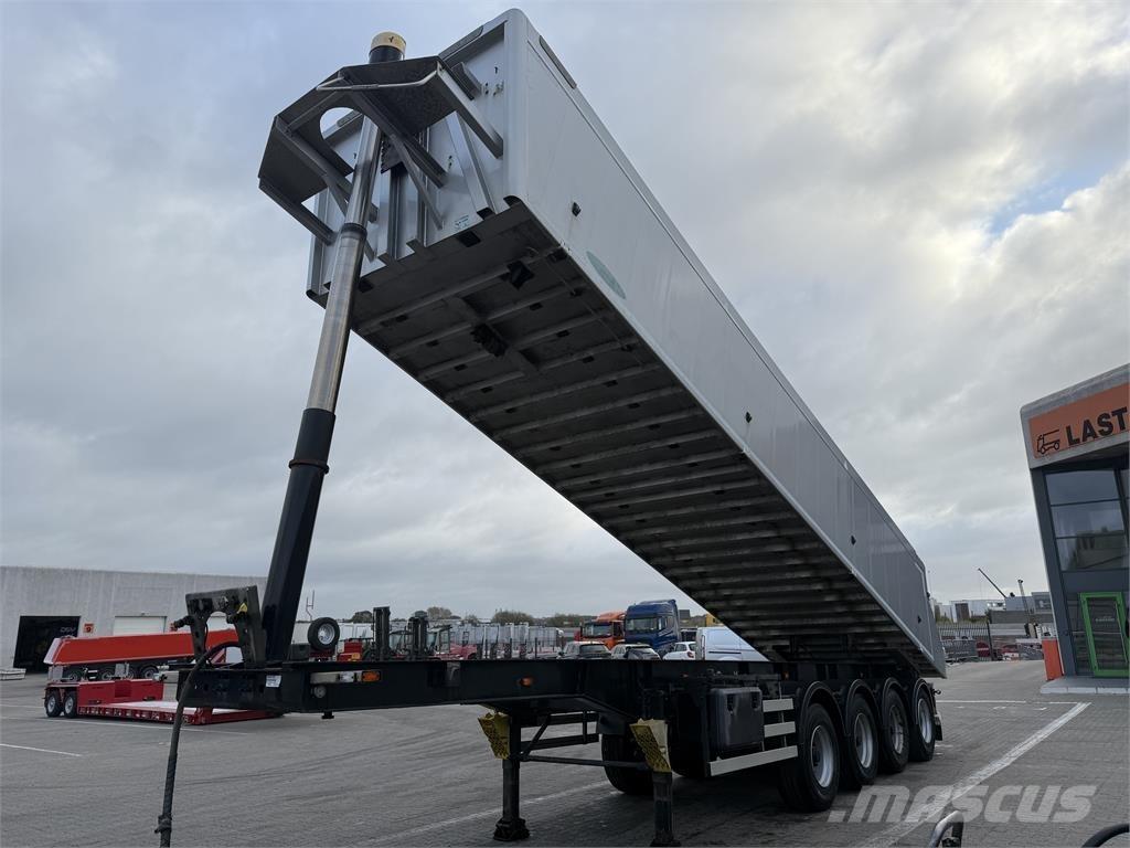  Trailerpartner 38 m³ Piekabes pašizgāzēji