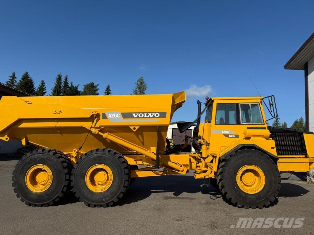 Volvo A25C Artikulētie pašizgāzēji