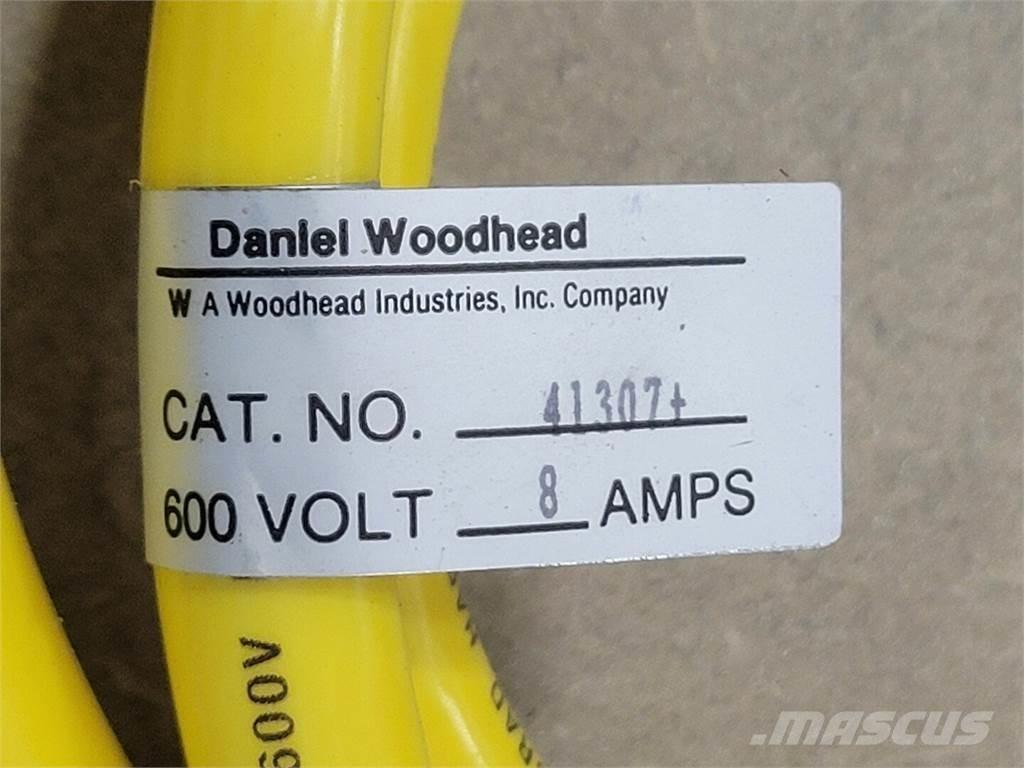  BRAD HARRISON 41307 Būvniecība- Citi