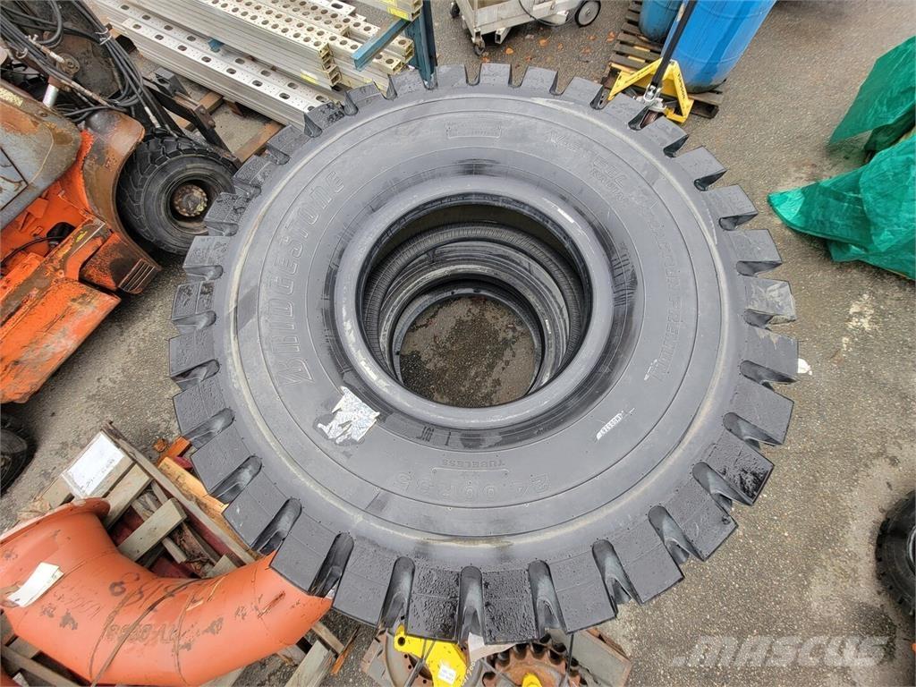 Bridgestone 422991 Riepas, riteņi un diski
