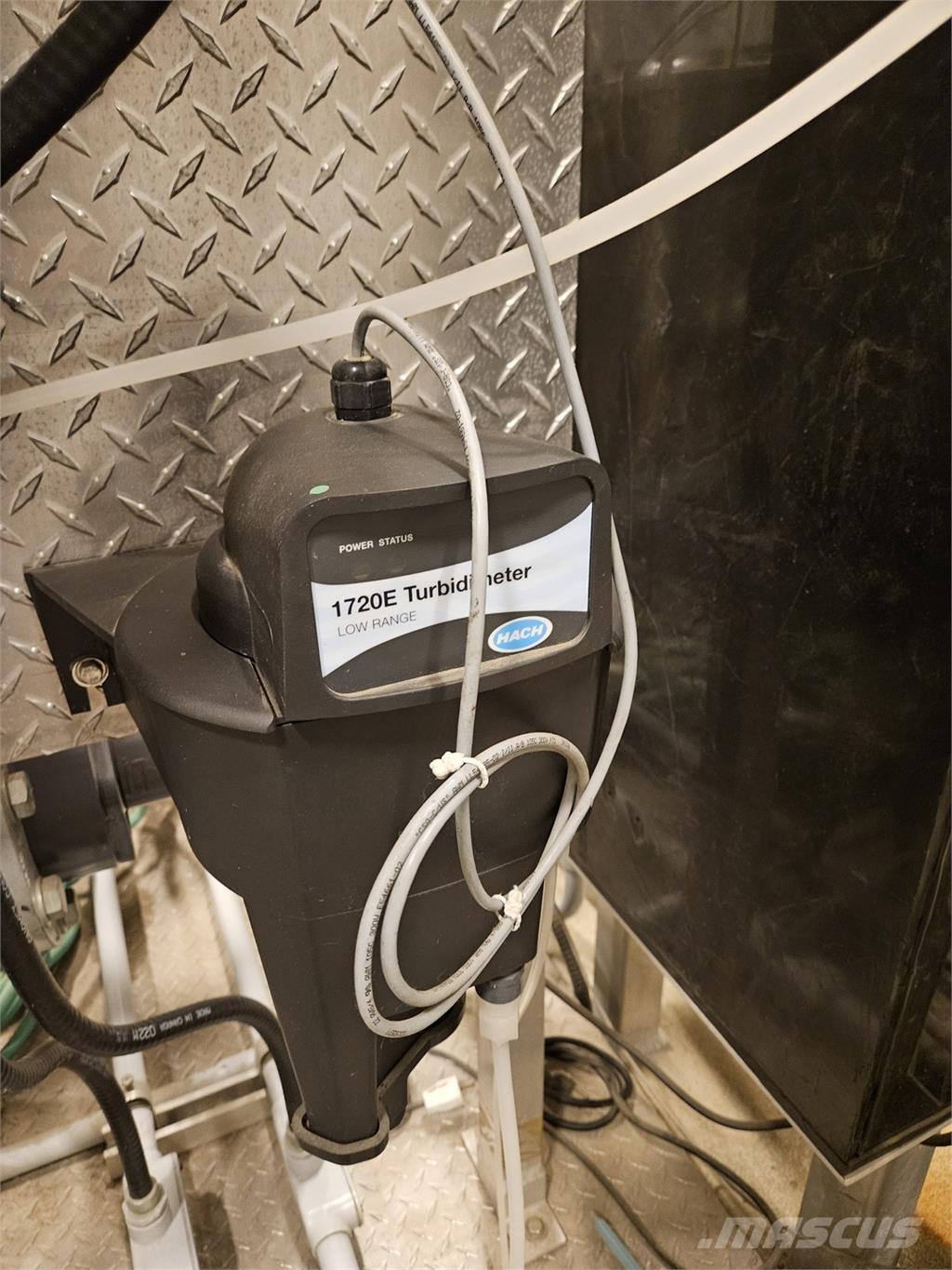  CORIX UV-200-2 Būvniecība- Citi