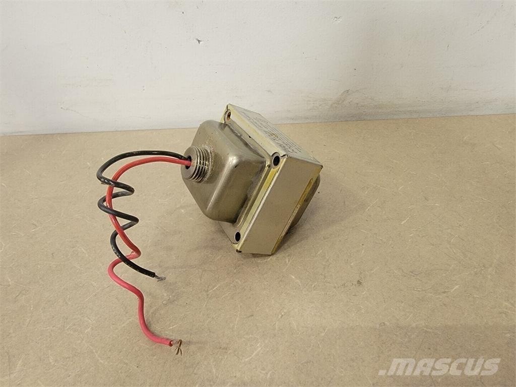  DOUGLAS WR 4075/120 Būvniecība- Citi