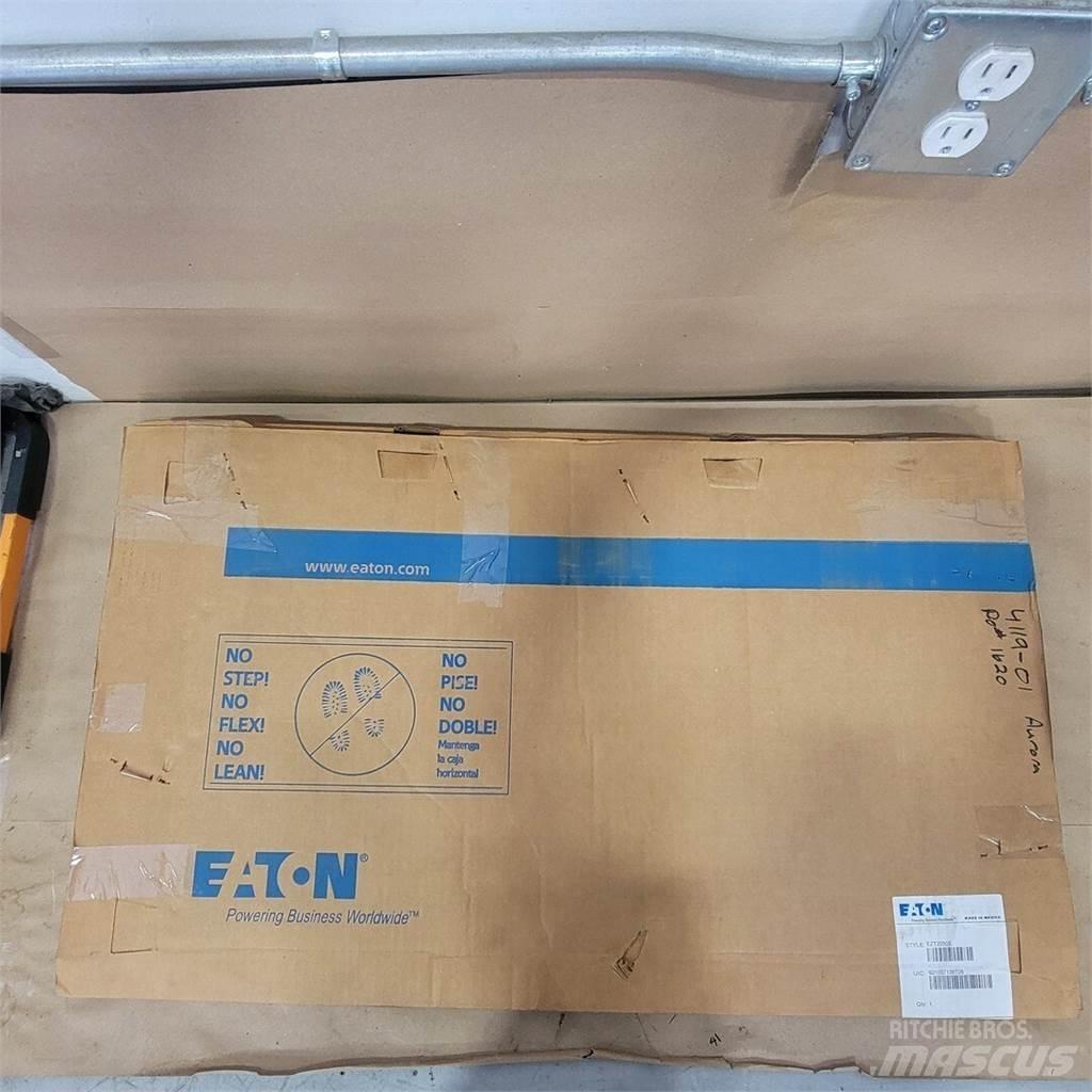 Eaton EZT2030S Būvniecība- Citi