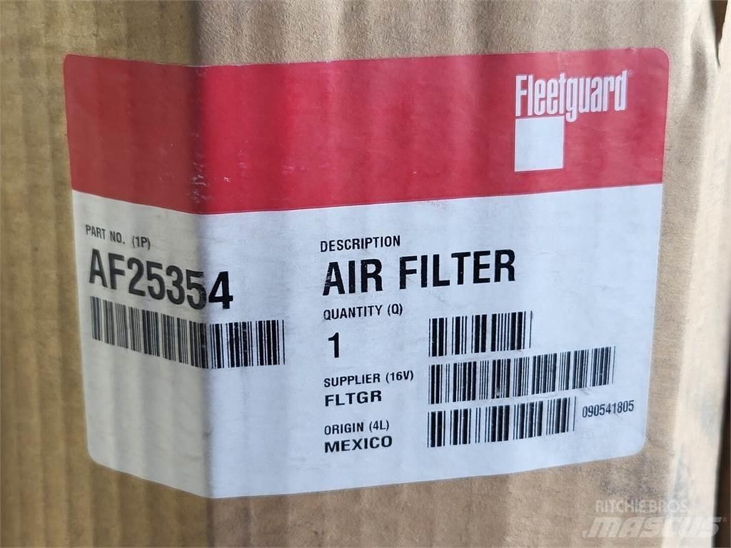 Fleetguard AF25354 Būvniecība- Citi