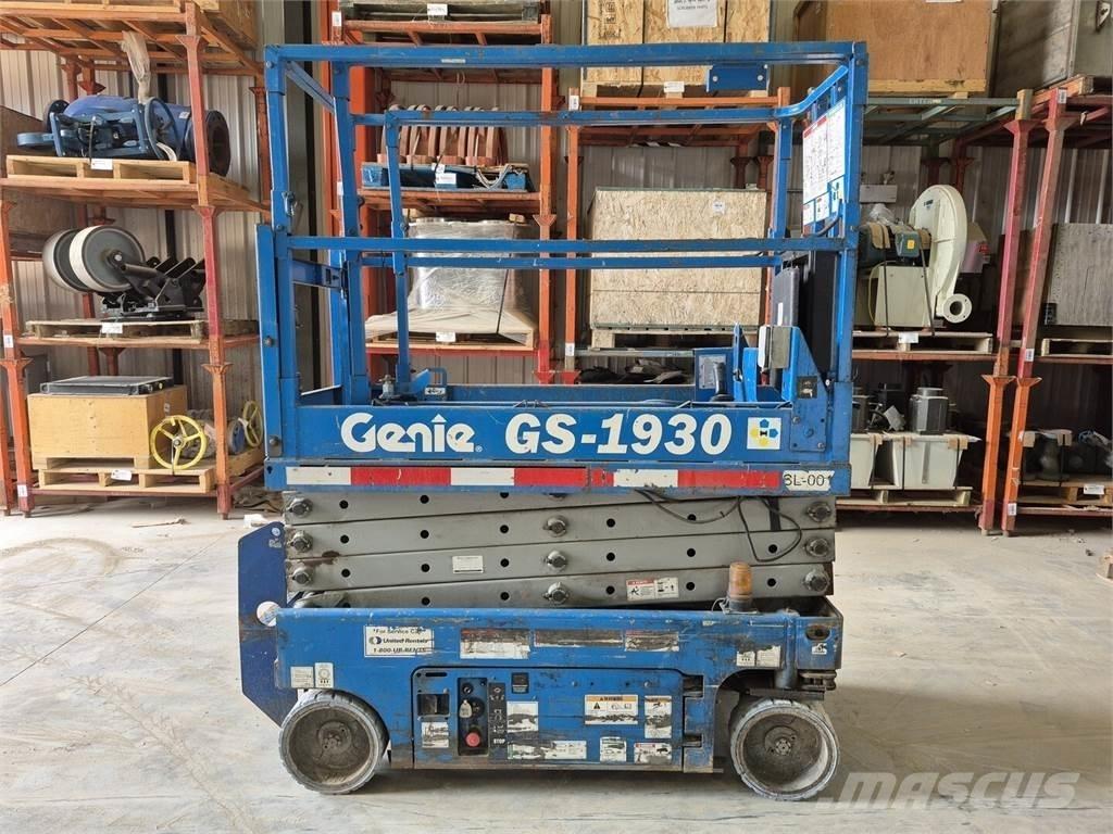 Genie GS-1930 Šķerveida pacēlāji
