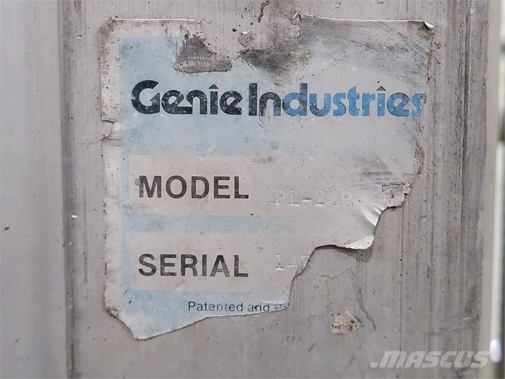 Genie PL-24P Šķerveida pacēlāji