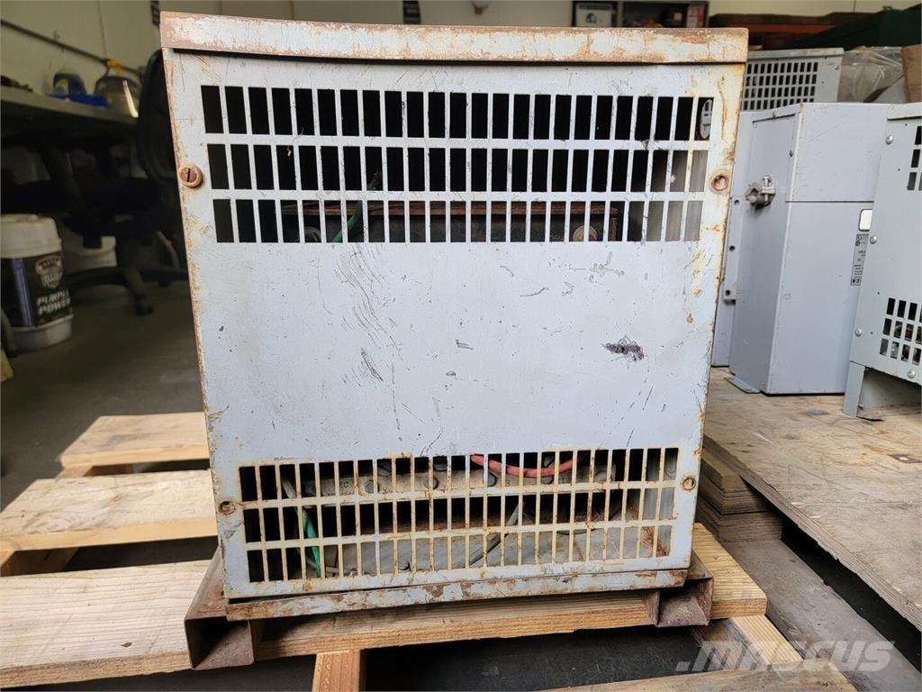  HAMMOND FX7P Būvniecība- Citi