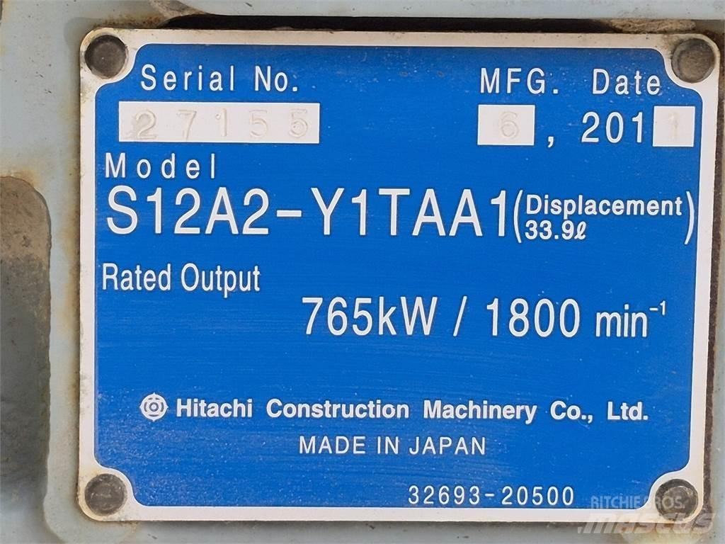 Hitachi S12A2-Y1TAA1 Dzinēji