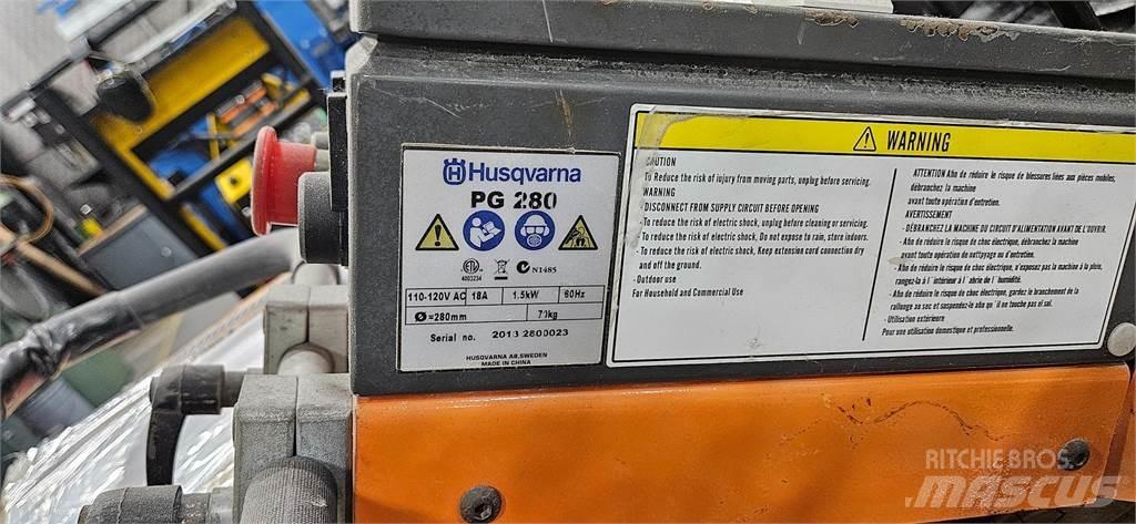 Husqvarna PG280 Būvniecība- Citi