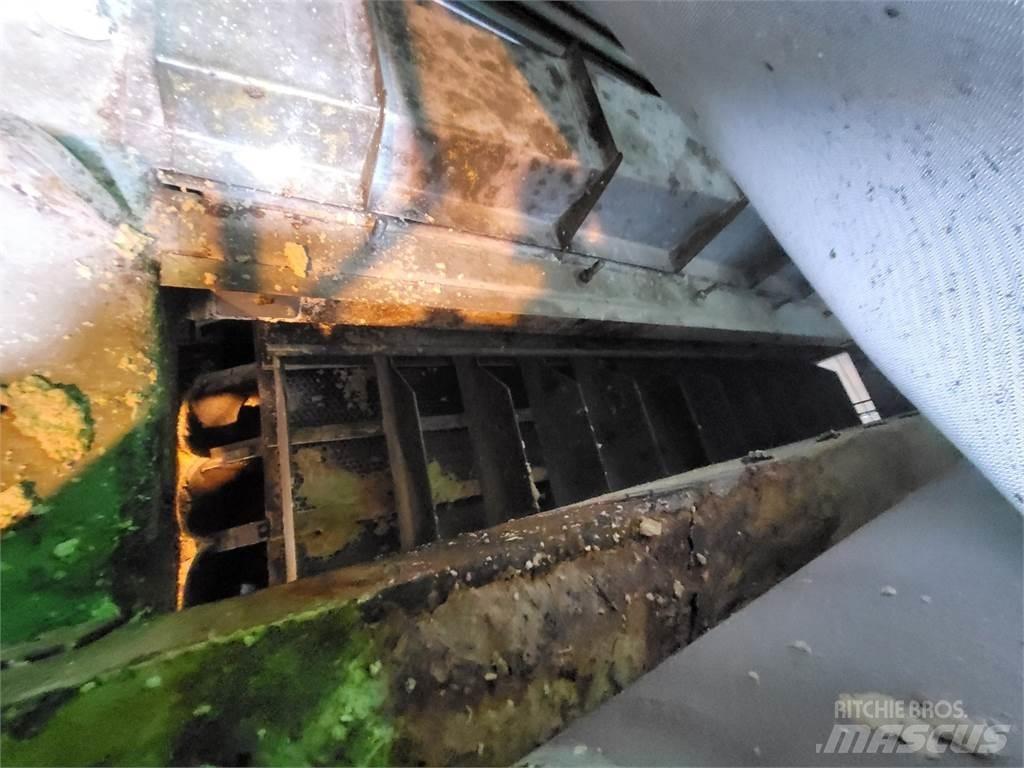 Hymac PT-135 Mazgāšanas aprīkojums