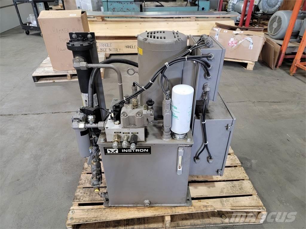  INSTRON A440 83C Ūdens sūkņi