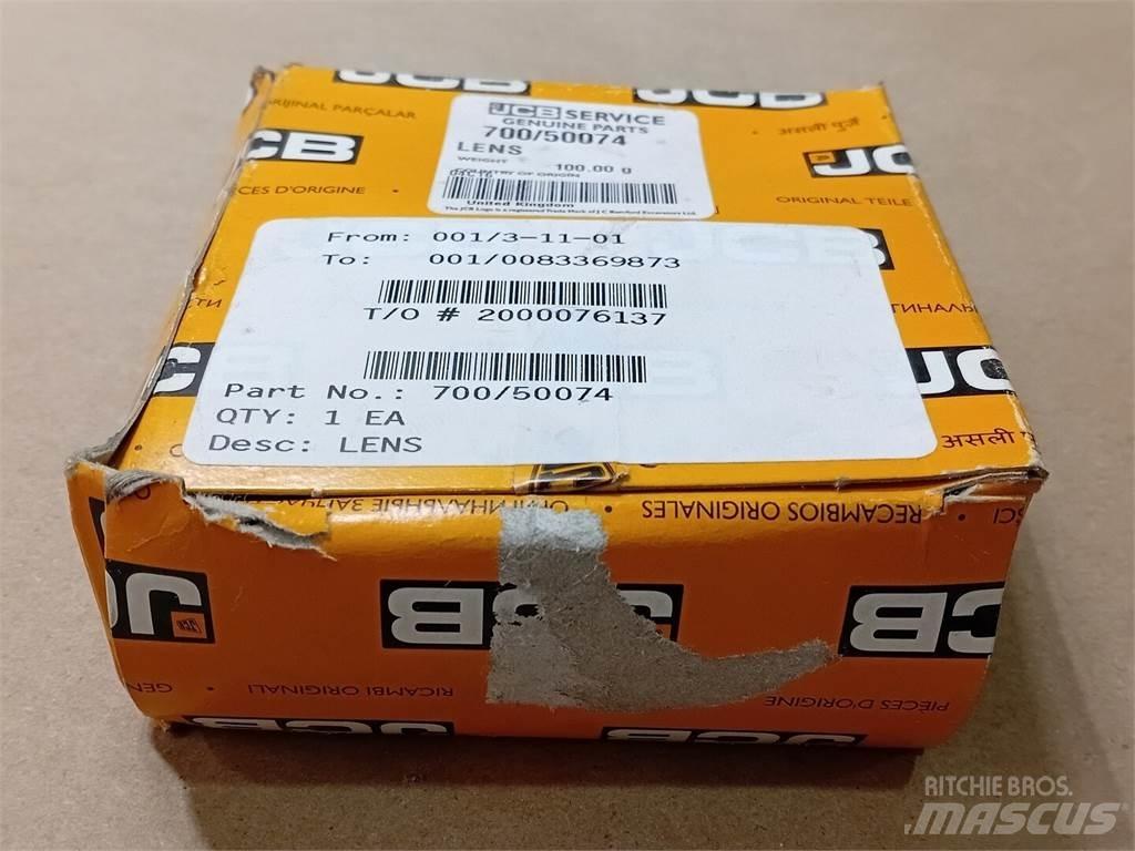 JCB  Citas sastāvdaļas