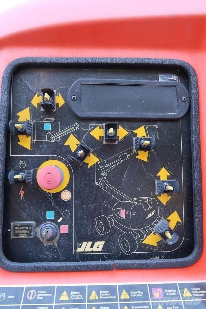 JLG 450AJ Strēles pacēlāji