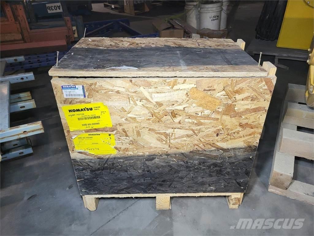 Komatsu 58B-60-00080 Ūdens sūkņi