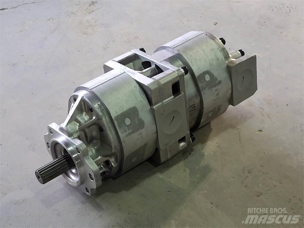 Komatsu 705-52-42090 Ūdens sūkņi