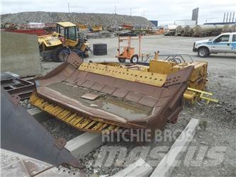 Komatsu D375 Riteņu buldozeri