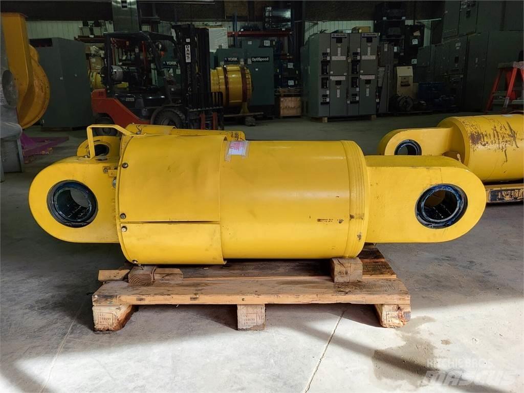 Komatsu EH9423 Artikulētie pašizgāzēji