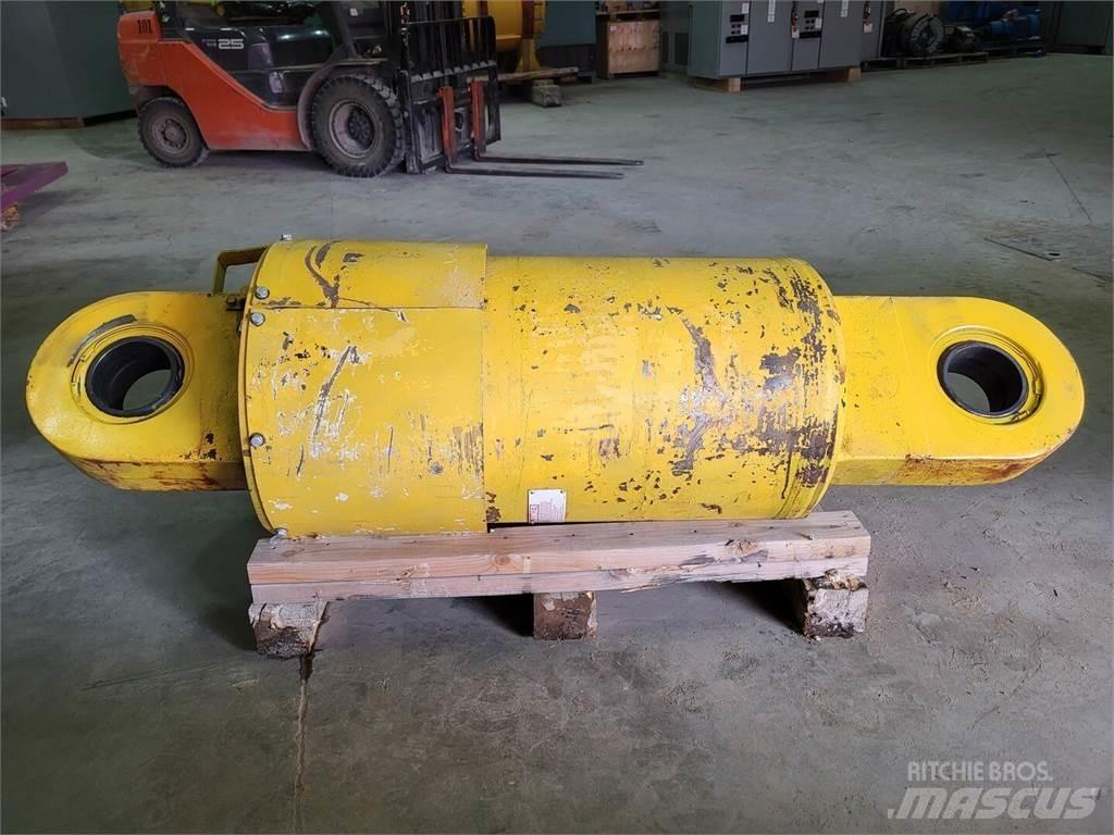 Komatsu EH9423 Artikulētie pašizgāzēji